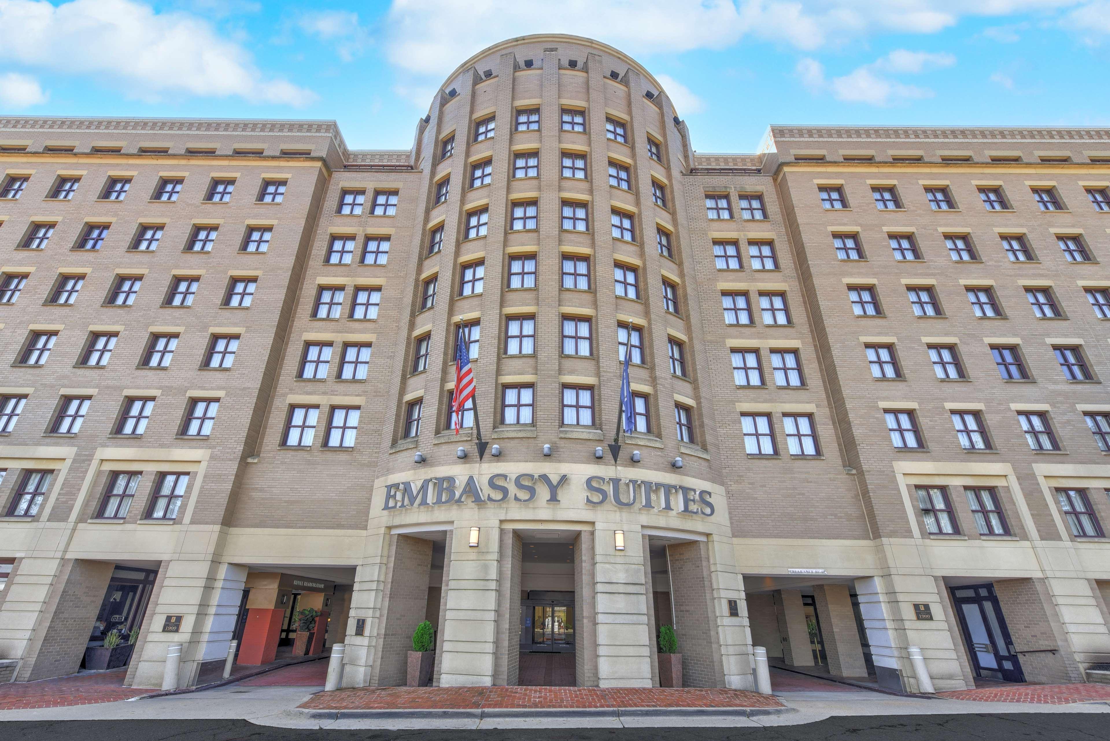 Embassy Suites By Hilton Alexandria Old Town Ngoại thất bức ảnh