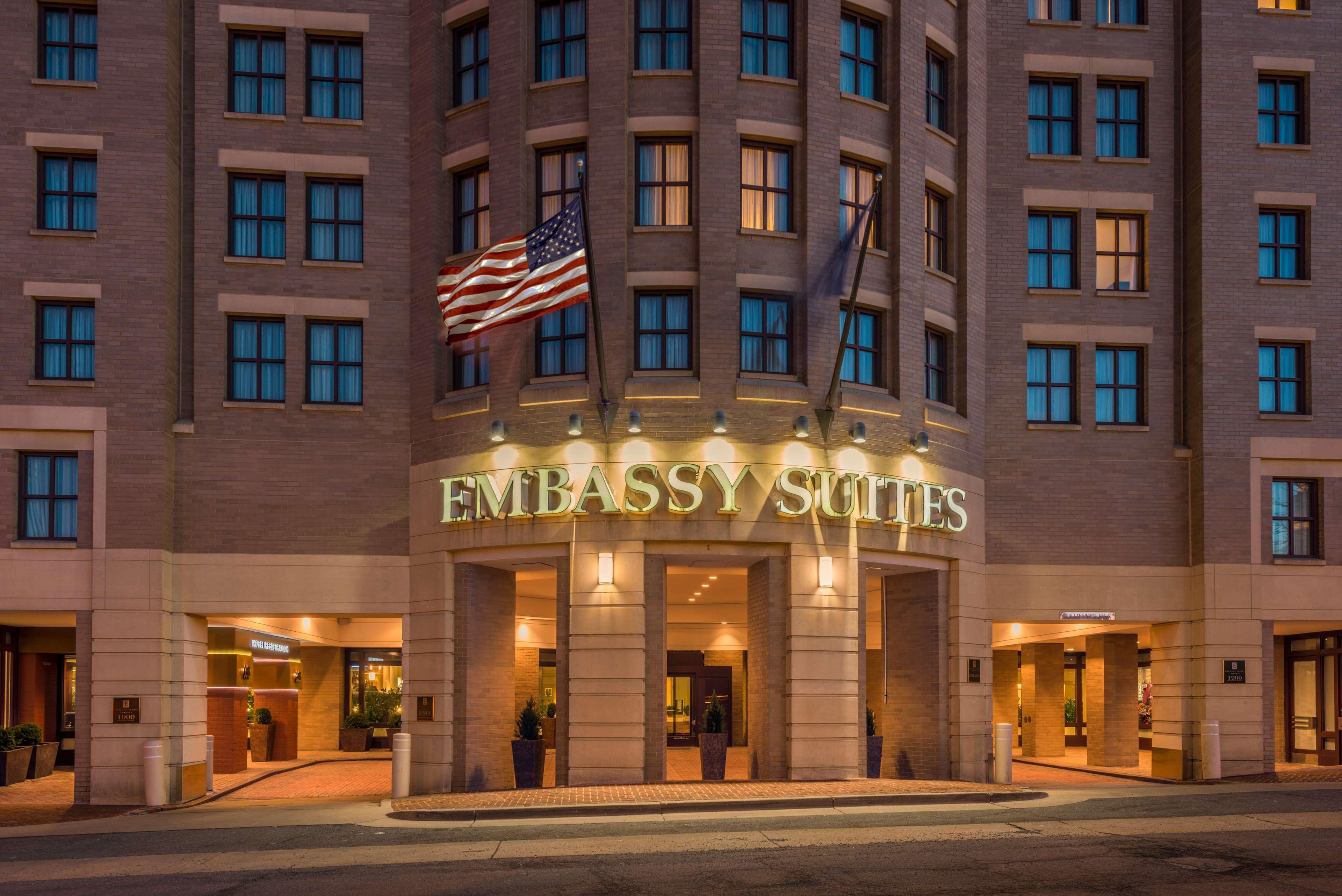 Embassy Suites By Hilton Alexandria Old Town Ngoại thất bức ảnh
