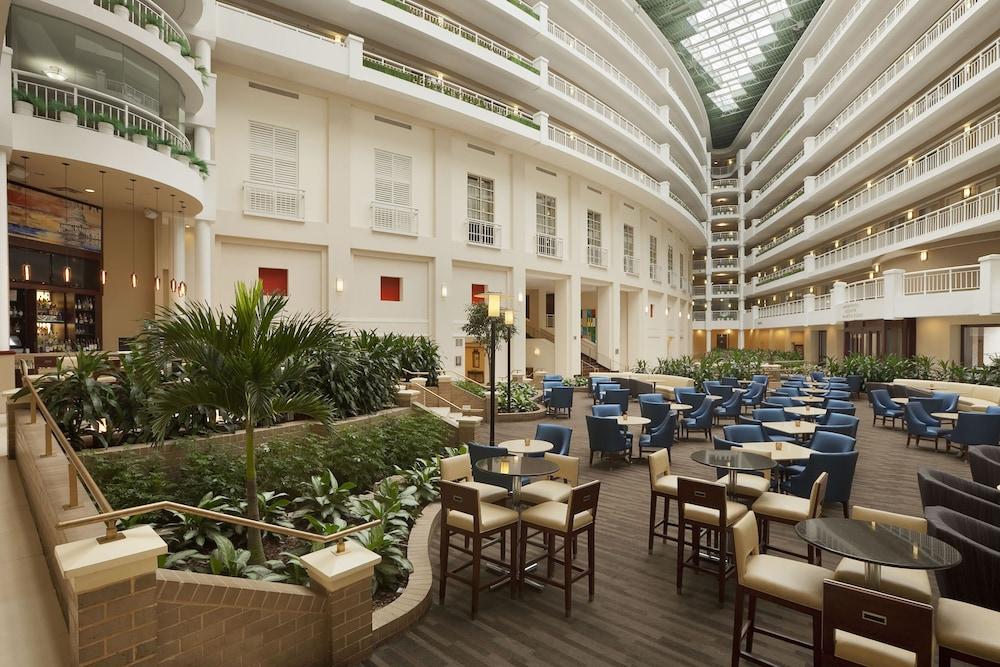 Embassy Suites By Hilton Alexandria Old Town Ngoại thất bức ảnh