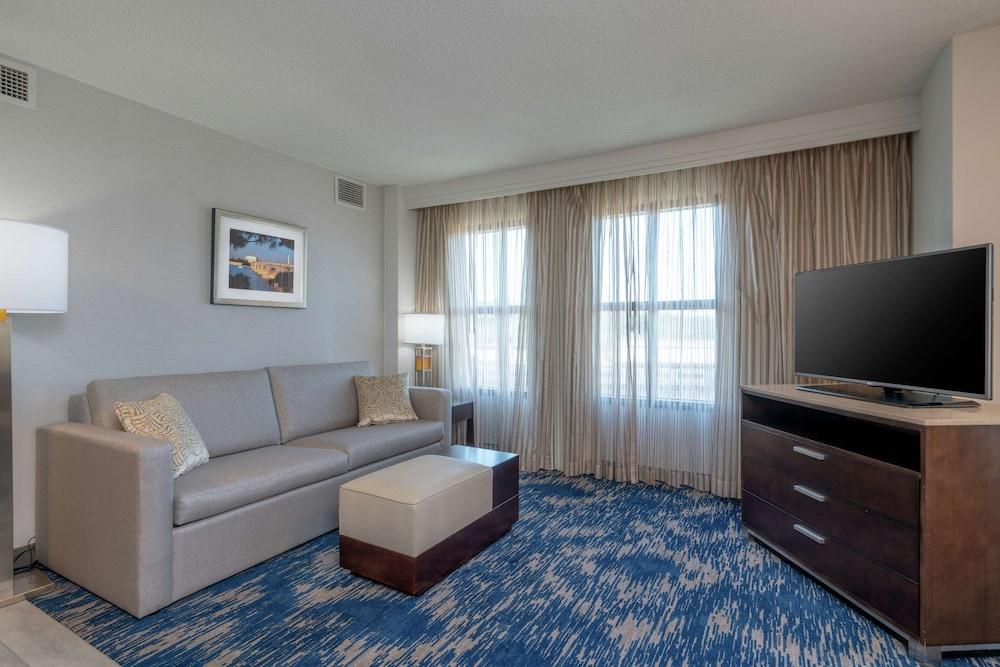 Embassy Suites By Hilton Alexandria Old Town Ngoại thất bức ảnh