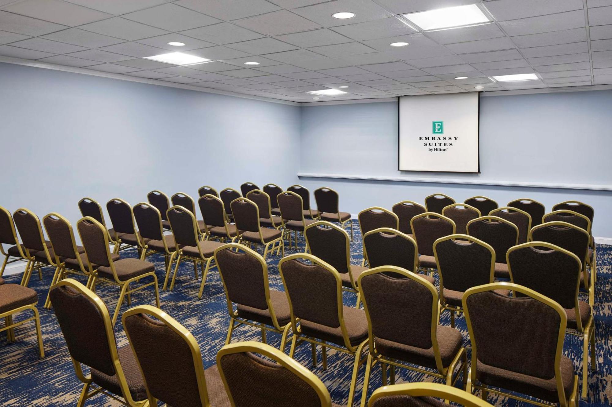 Embassy Suites By Hilton Alexandria Old Town Ngoại thất bức ảnh