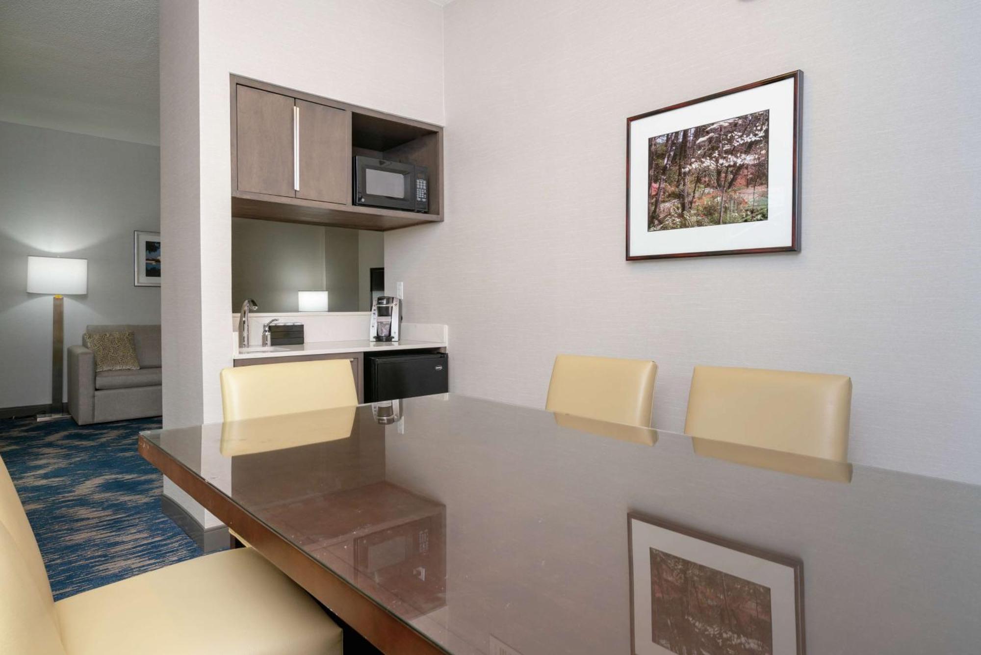 Embassy Suites By Hilton Alexandria Old Town Ngoại thất bức ảnh