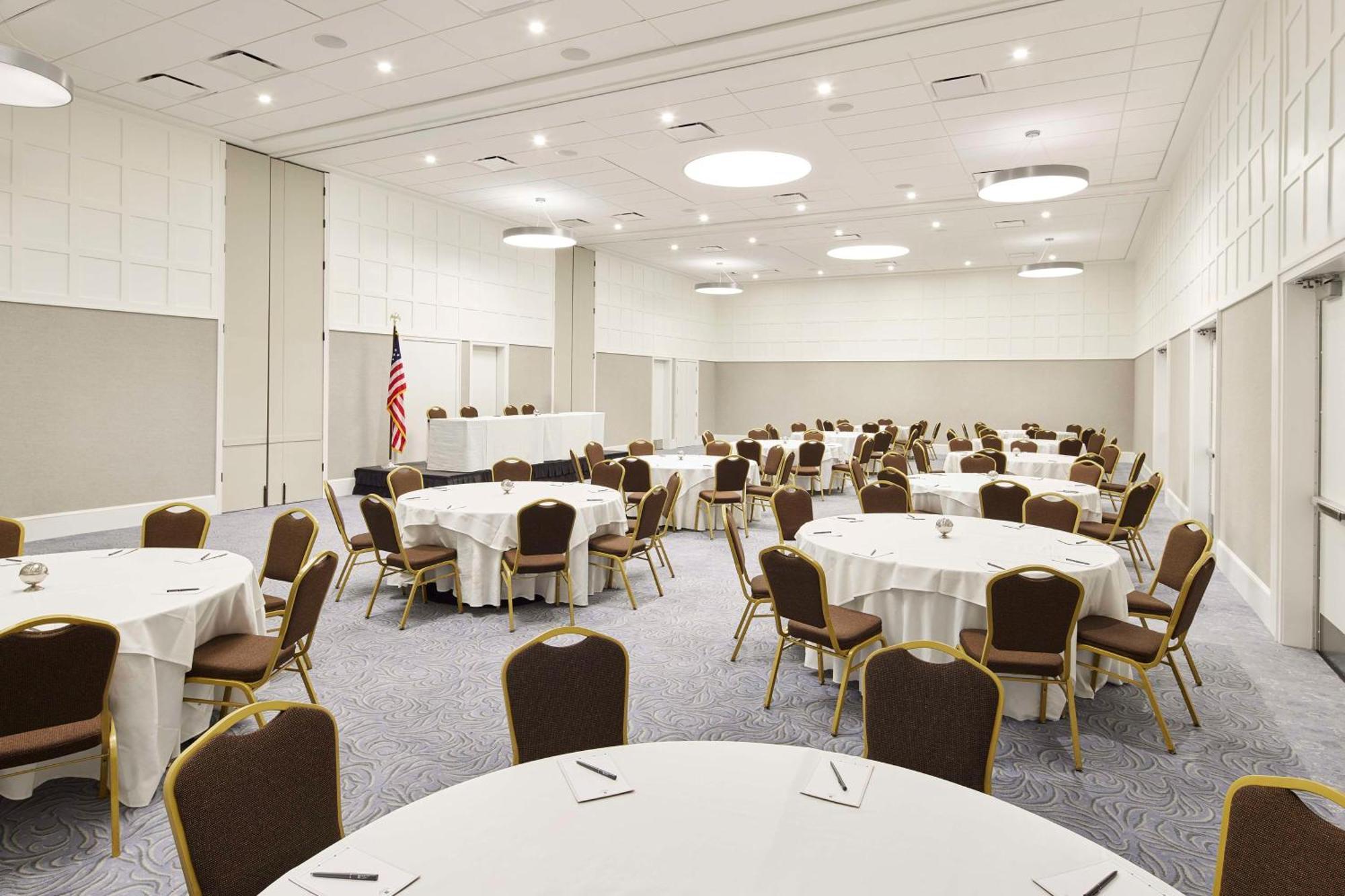 Embassy Suites By Hilton Alexandria Old Town Ngoại thất bức ảnh