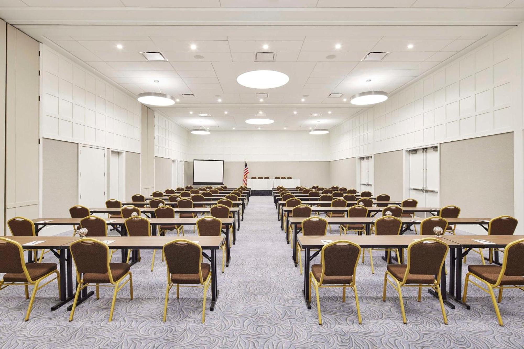 Embassy Suites By Hilton Alexandria Old Town Ngoại thất bức ảnh